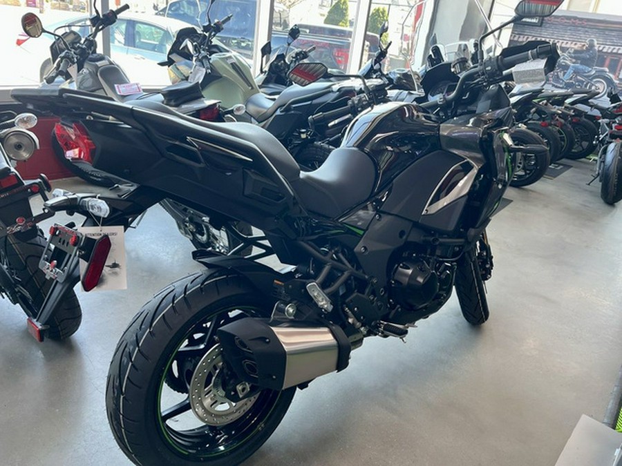 2025 Kawasaki Versys 1100 SE LT ABS