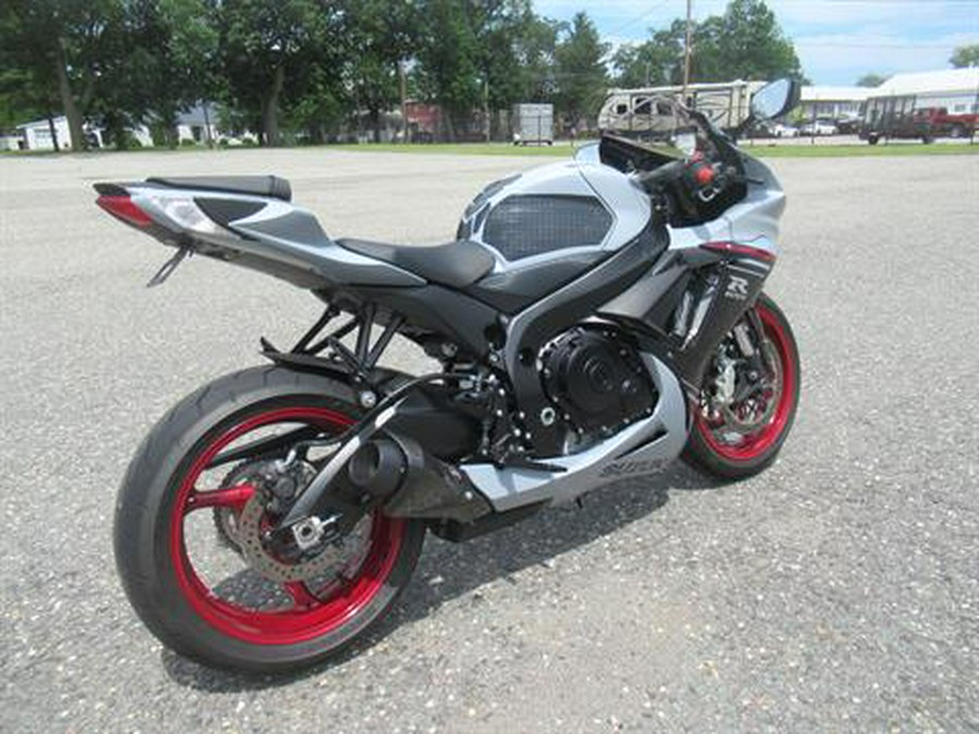 2023 Suzuki GSX-R600