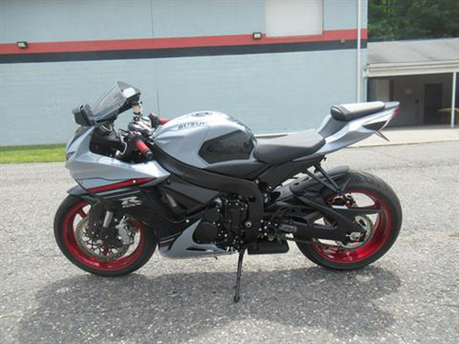 2023 Suzuki GSX-R600