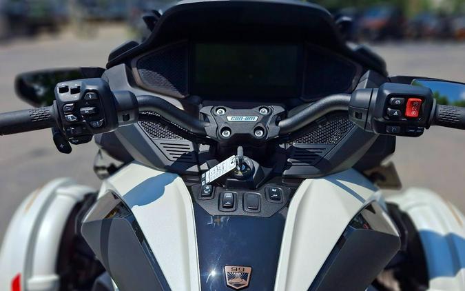 2025 Can-Am Spyder RT Sea-to-Sky