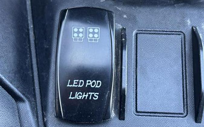 2024 Can-Am Outlander PRO XU HD7