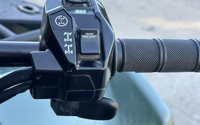 2024 Can-Am Outlander PRO XU HD7