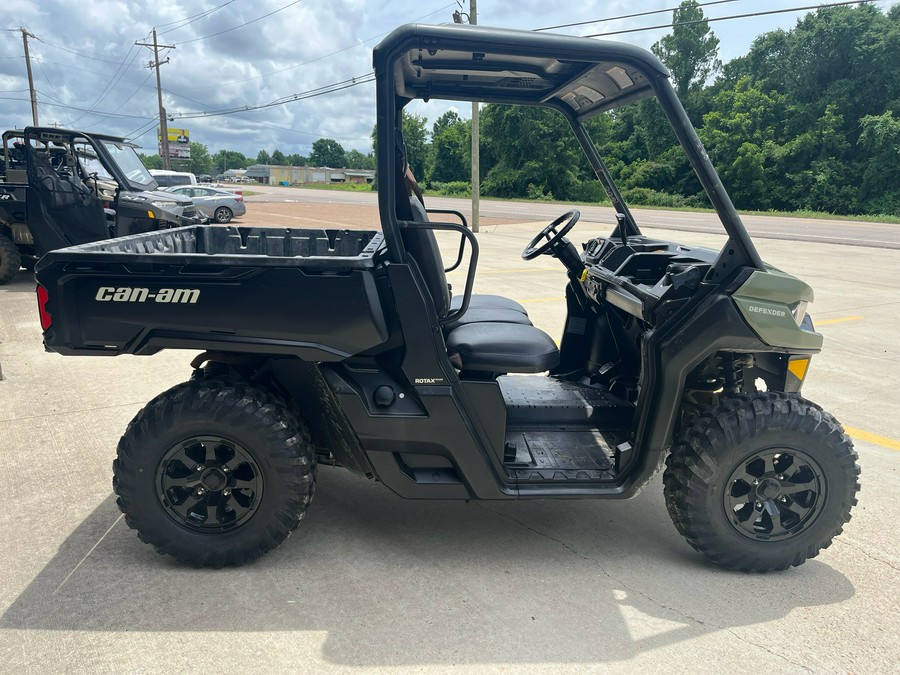 2020 Can-Am Defender HD8
