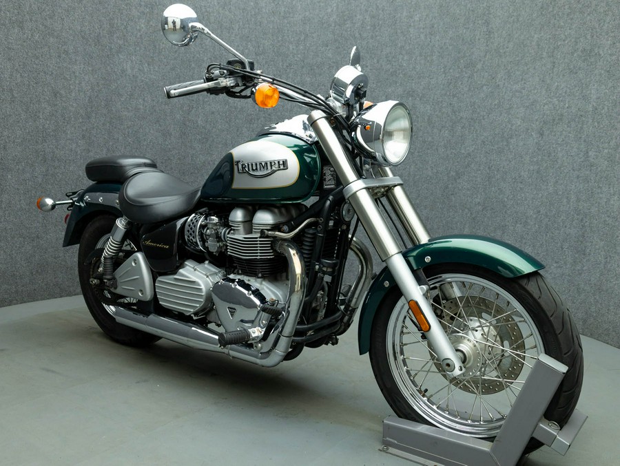 2005 TRIUMPH AMERICA