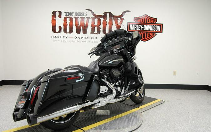 2017 Harley-Davidson FLHXSE - CVO Street Glide