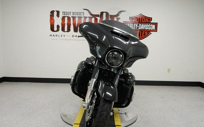 2017 Harley-Davidson FLHXSE - CVO Street Glide