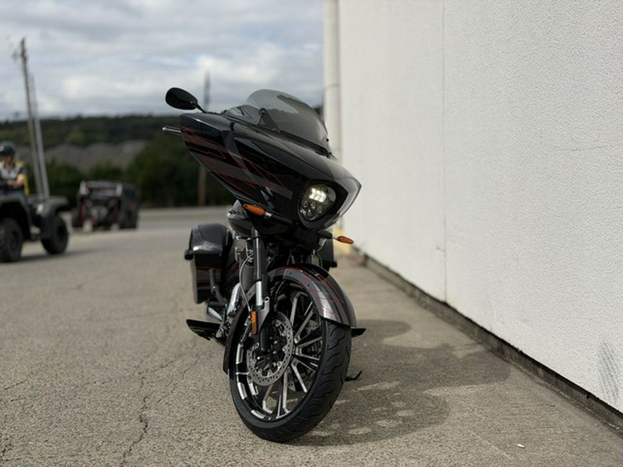2015 Victory Motorcycles Magnum X-1
