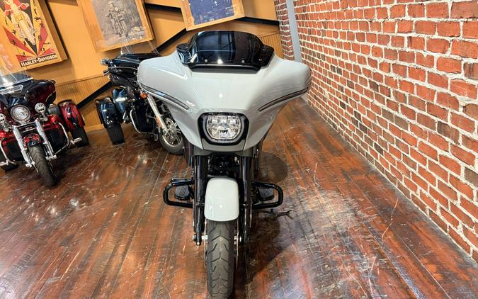 2026 Harley-Davidson Street Glide FLHX
