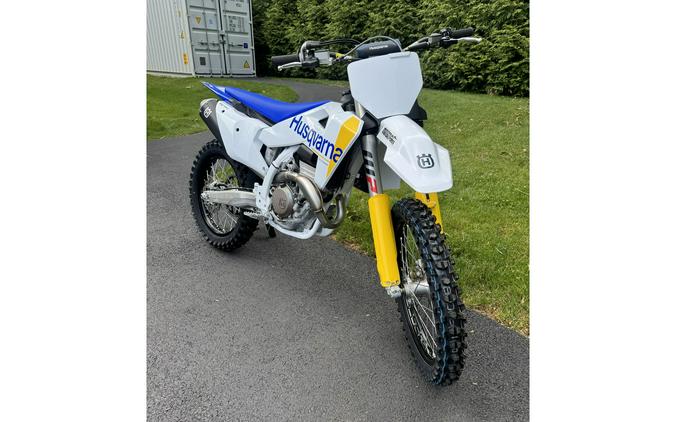 2027 Husqvarna Motorcycles FC 350