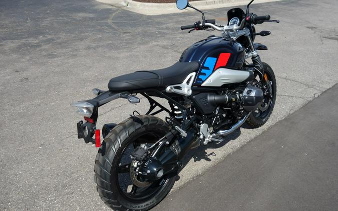 2023 BMW RNineT Urban GS