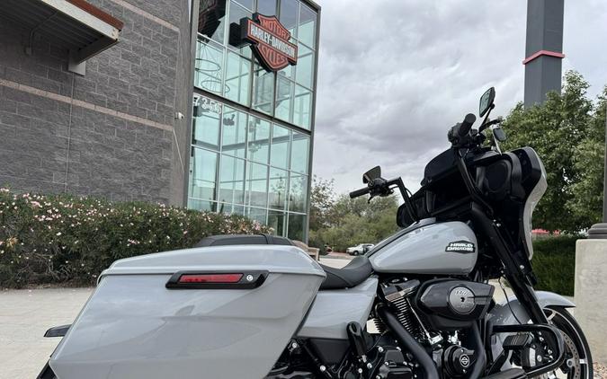 2025 Harley-Davidson® FLHX - Street Glide®