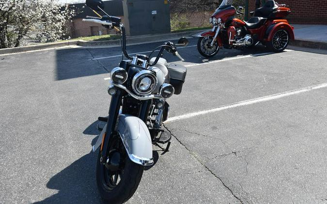 2026 Harley-Davidson® FLHC - Heritage Classic