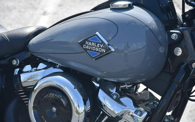 2026 Harley-Davidson® FLHC - Heritage Classic