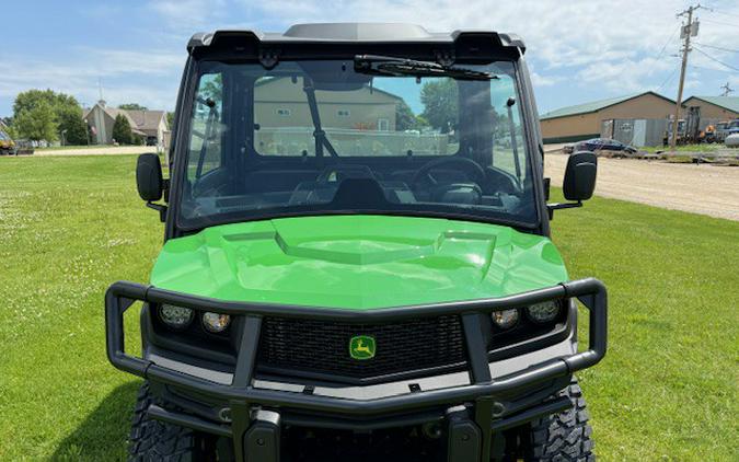 2026 Gator™ XUV845M HVAC Cab - John Deere
