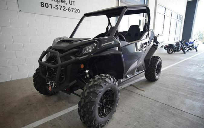 2023 Can-Am® Commander XT 700