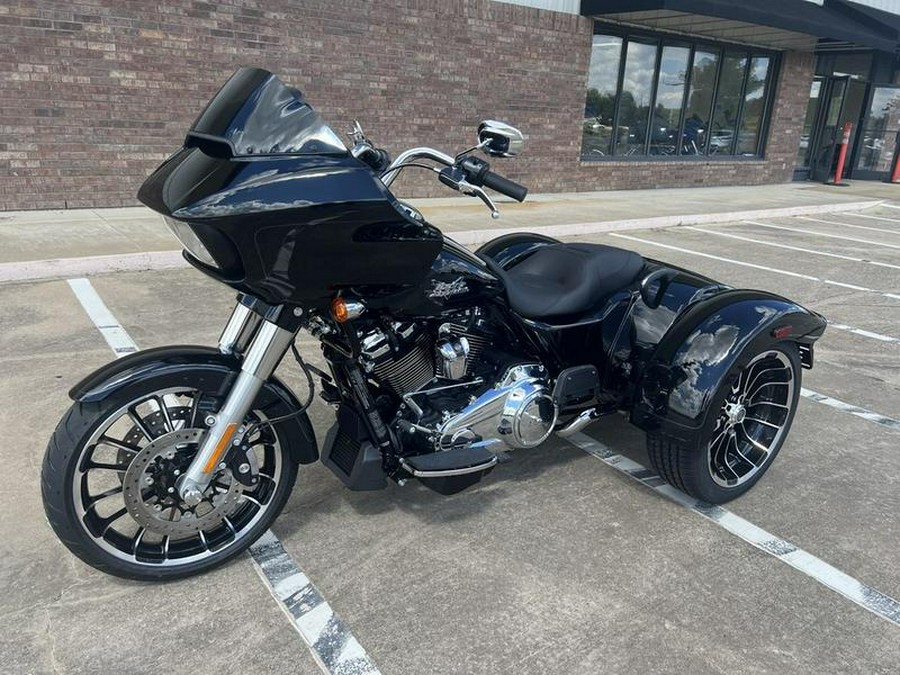 2024 Harley-Davidson® FLTRT - Road Glide® 3