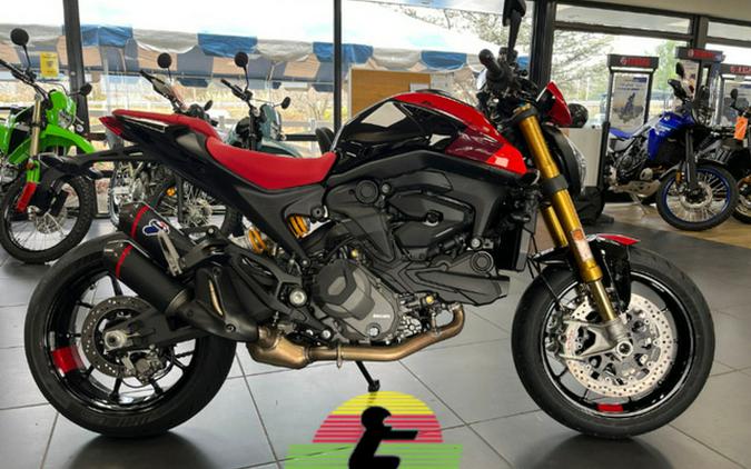 2025 Ducati Monster SP 937