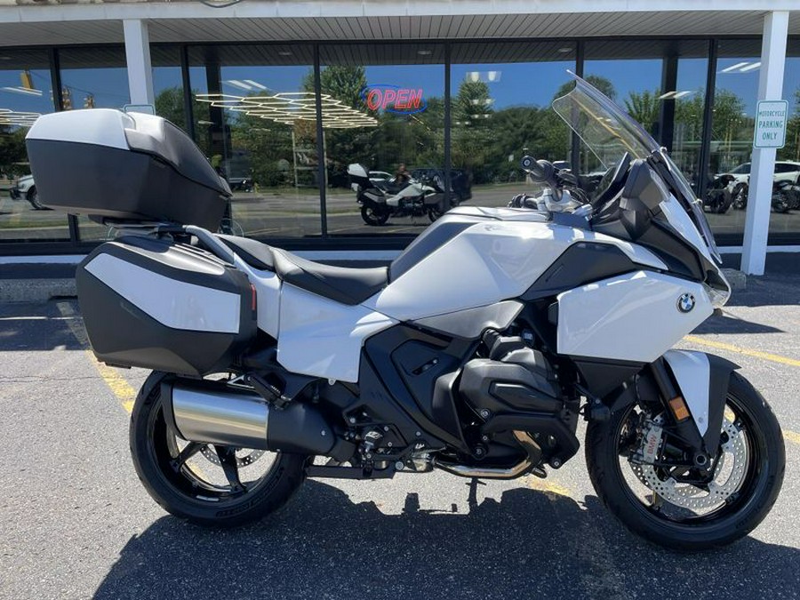 New 2026 BMW R 1300 RT
