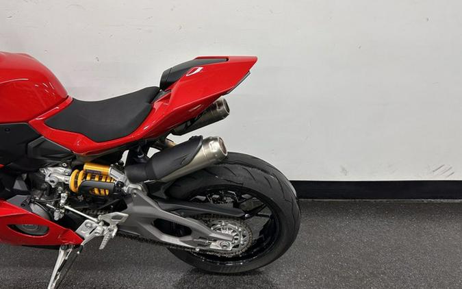 2026 Ducati Panigale V2 S Ducati Red