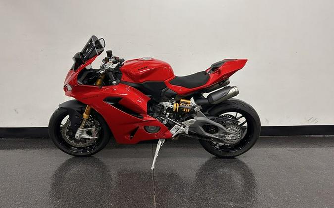 2026 Ducati Panigale V2 S Ducati Red