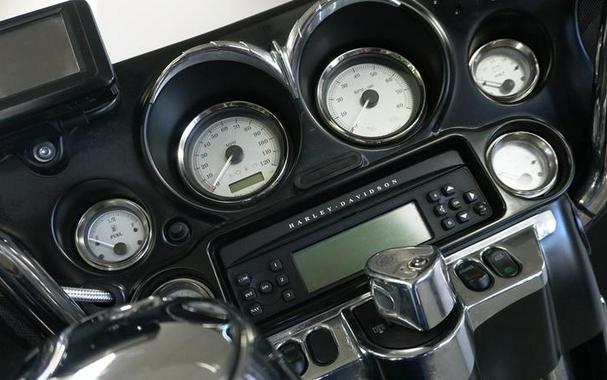 2012 Harley-Davidson® FLHX - Street Glide®