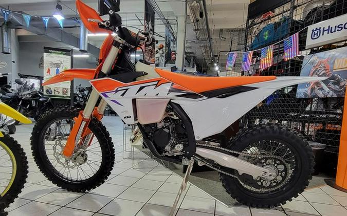 2023 KTM XC 125