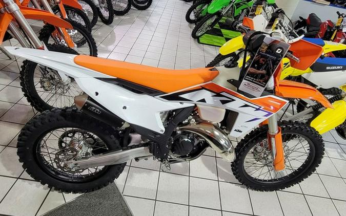 2023 KTM XC 125