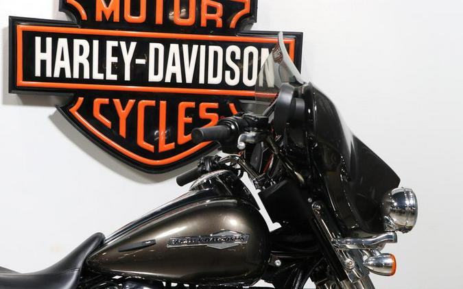 2021 Harley-Davidson® FLHX - Street Glide®