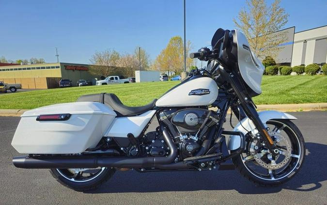 2024 Harley-Davidson® FLHX - Street Glide®