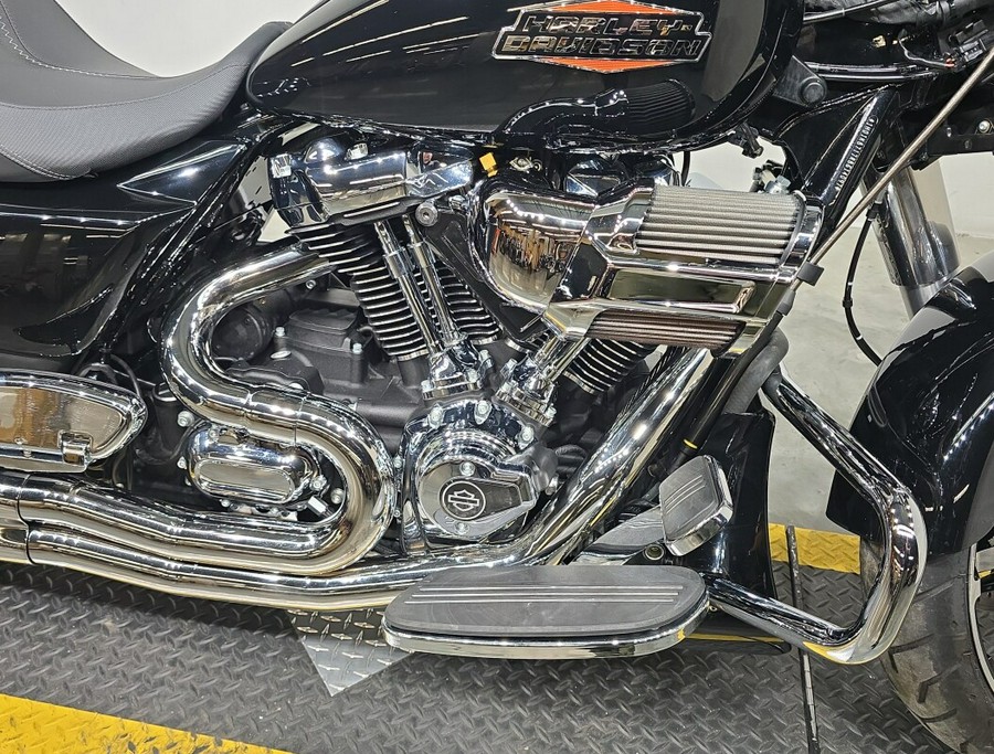 FLHX 2024 Street Glide®