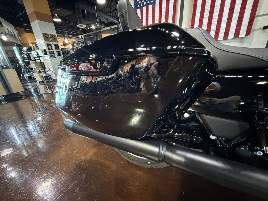 2025 Harley-Davidson Street Glide® Base