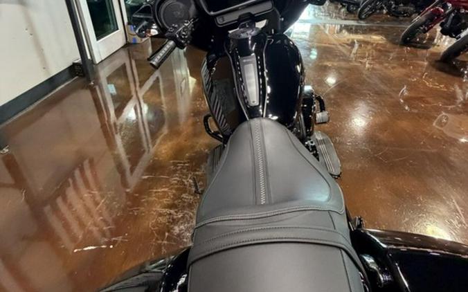 2025 Harley-Davidson Street Glide® Base