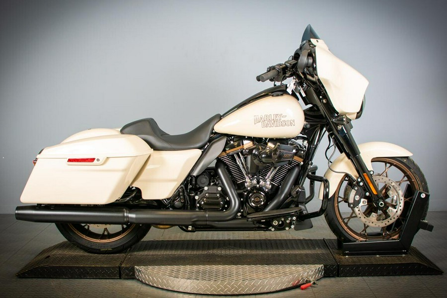 2023 Harley-Davidson Street Glide ST FLHXST