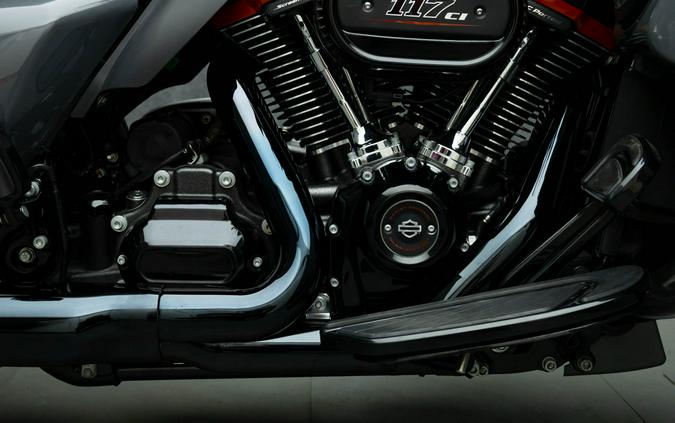 2018 HARLEY DAVIDSON FLHXSE CVO STREET GLIDE W/ABS
