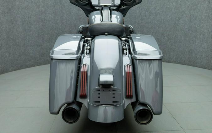 2018 HARLEY DAVIDSON FLHXSE CVO STREET GLIDE W/ABS