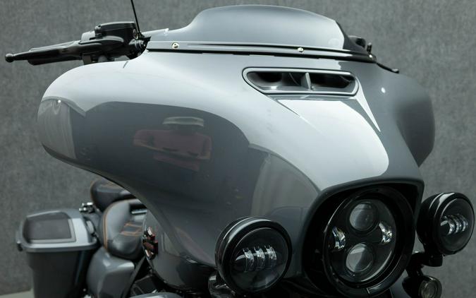 2018 HARLEY DAVIDSON FLHXSE CVO STREET GLIDE W/ABS