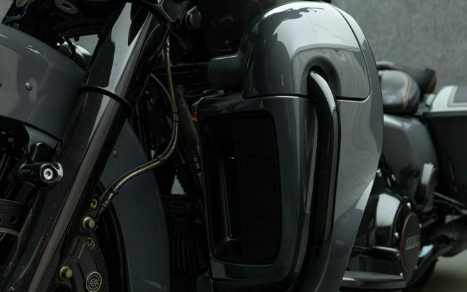 2018 HARLEY DAVIDSON FLHXSE CVO STREET GLIDE W/ABS
