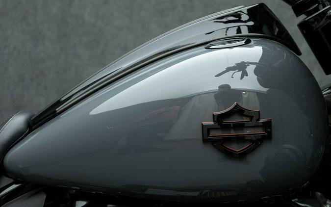 2018 HARLEY DAVIDSON FLHXSE CVO STREET GLIDE W/ABS