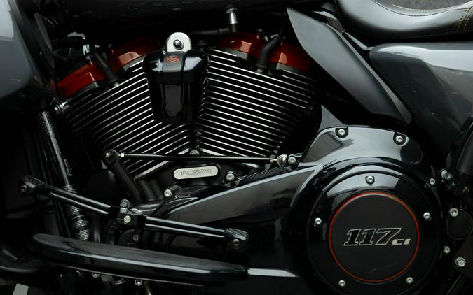 2018 HARLEY DAVIDSON FLHXSE CVO STREET GLIDE W/ABS