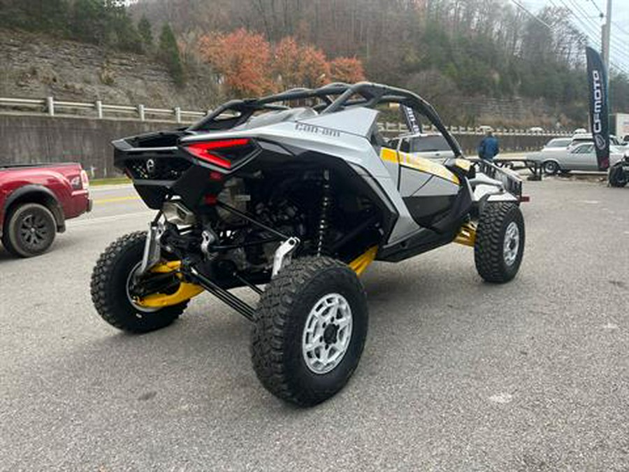 2024 Can-Am Maverick R 999T DCT