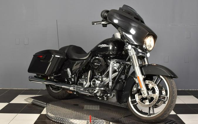 2018 Harley-Davidson Street Glide