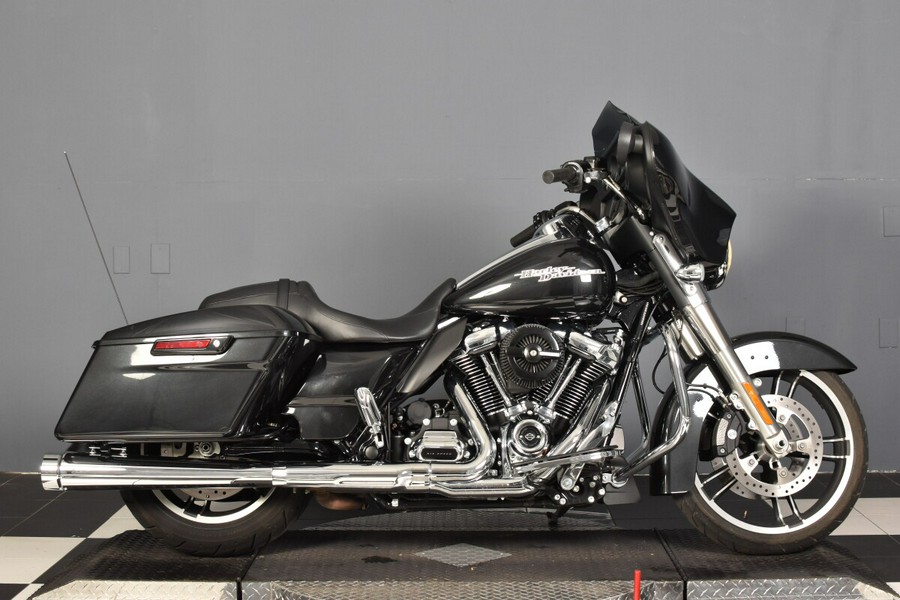 2018 Harley-Davidson Street Glide