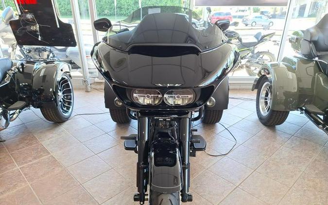 2024 Harley-Davidson® FLTRT - Road Glide® 3