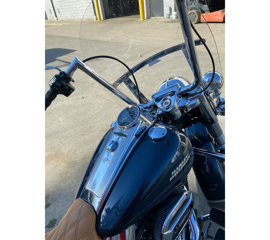 2016 Harley-Davidson® ROAD KING