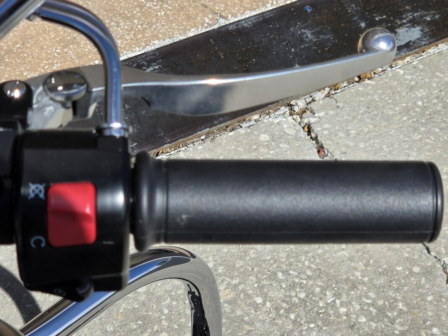 2024 Kawasaki VULCAN 900 Custom