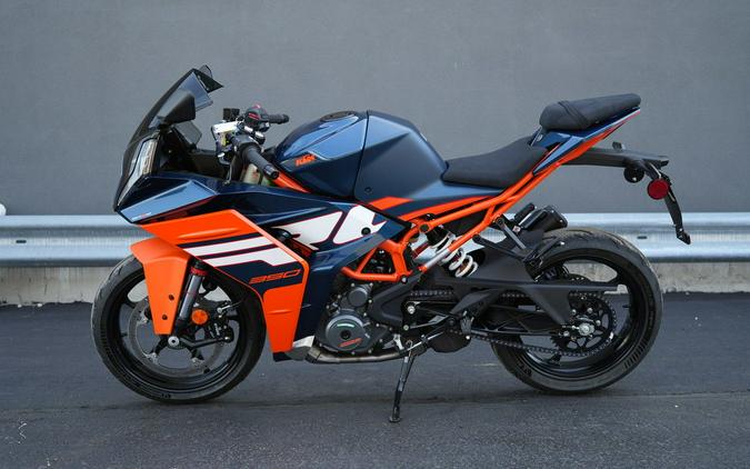 2024 KTM RC 390