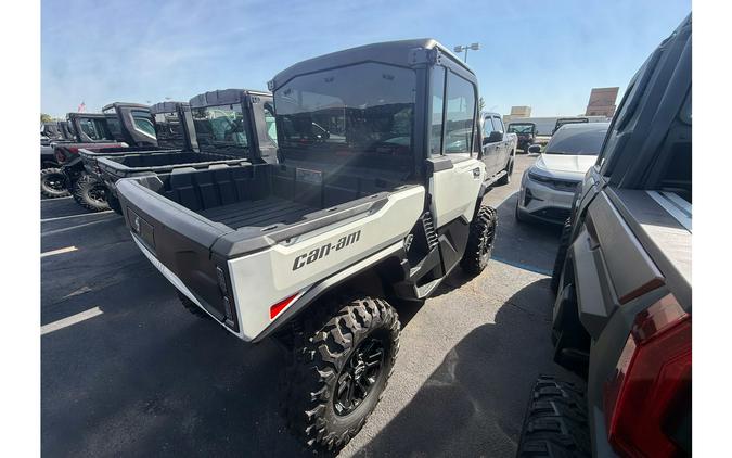 2026 SSV DEF LTD 65 HD11 WH HB 26 - Can-Am