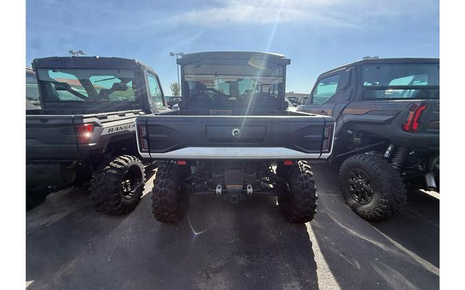 2026 SSV DEF LTD 65 HD11 WH HB 26 - Can-Am