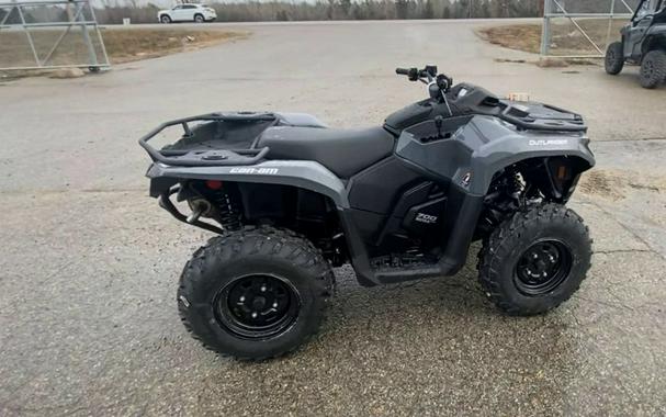 2024 Can-Am® Outlander 700