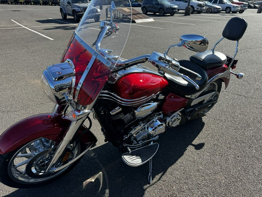 2009 Yamaha Roadliner® S Candy Red w/Flames